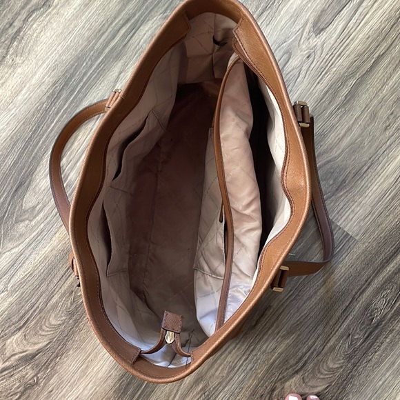 Michael Kors Tote- Fits laptop and much more! - Picture 3 of 8